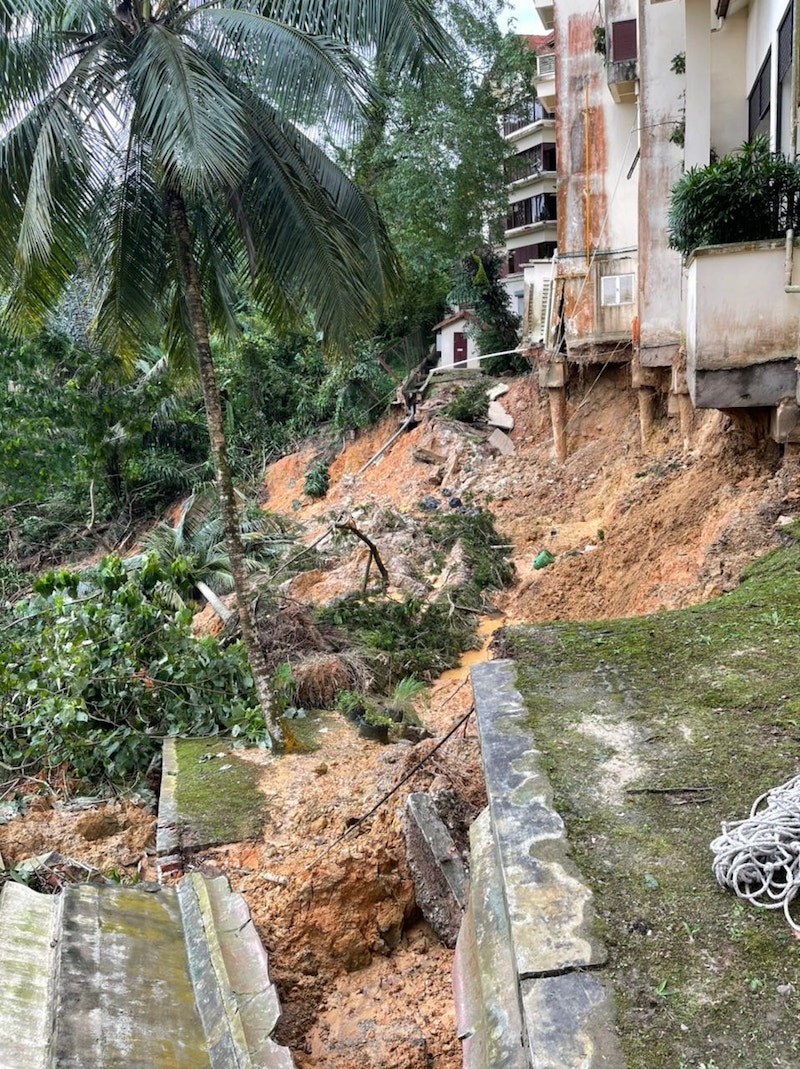 The partial landslide at Seri Duta 1 Condominium in Taman Duta has deemed the condominium unsafe. u00e2u20acu201d Picture courtesy of Facebook/Balai Polis Sentul