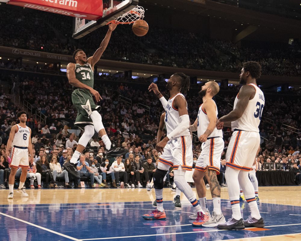 Milwaukee Bucks power forward Giannis Antetokounmpo (34) dunks the ball during the second half against the New York Knicks at Madison Square Garden, New York December 12, 2021. u00e2u20acu201d Reuters pic
