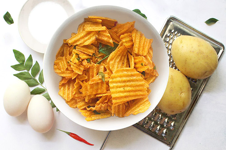 Kantin Lab’s signature flavour — the ever-popular Salted Egg Crinkle Cut Chips.
