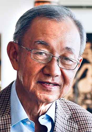 Datuk Aloysius J Dris. u00e2u20acu201d Borneo Post pic