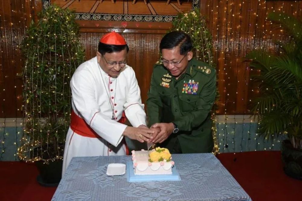 Charles Bo (left) met junta chief Min Aung Hlaing on Thursday to hear Christmas carols and u00e2u20acu02dctalk about peaceful and prosperous affairs,u00e2u20acu2122 state media reported. u00e2u20acu201d Handout with AFP