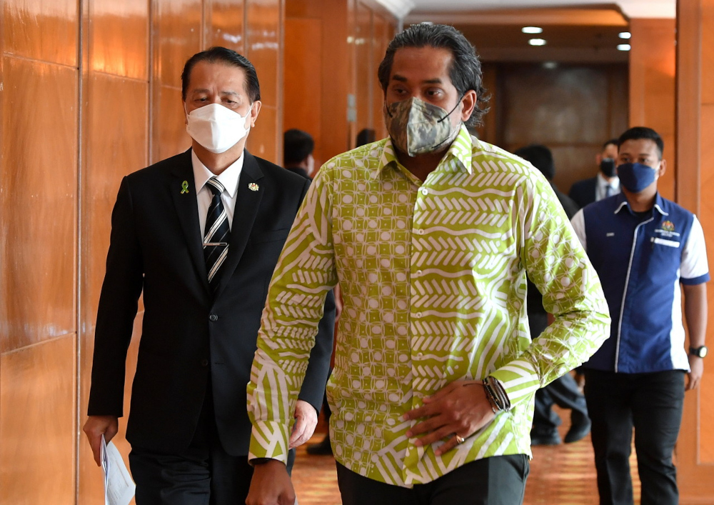 Health Minister Khairy Jamaluddin at a press conference on the Omicron variant at the Health Ministry in Putrajaya, December 1, 2021. Also present was Health director-general Tan Sri Dr Noor Hisham Abdullah. u00e2u20acu201d Bernama pic 
