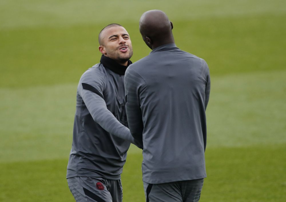 Paris St Germain's Rafinha during training at the Ooredoo Training Centre, Saint-Germain-en-Laye, December 6, 2021. u00e2u20acu201d Reuters picnn
