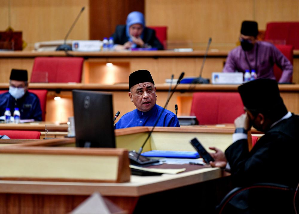 Mentri Besar Datuk Seri Saarani Mohamad tables the Perak state Budget 2022 at the Perak Darul Ridzuan building in Ipoh December 10, 2021. u00e2u20acu201d Bernama pic