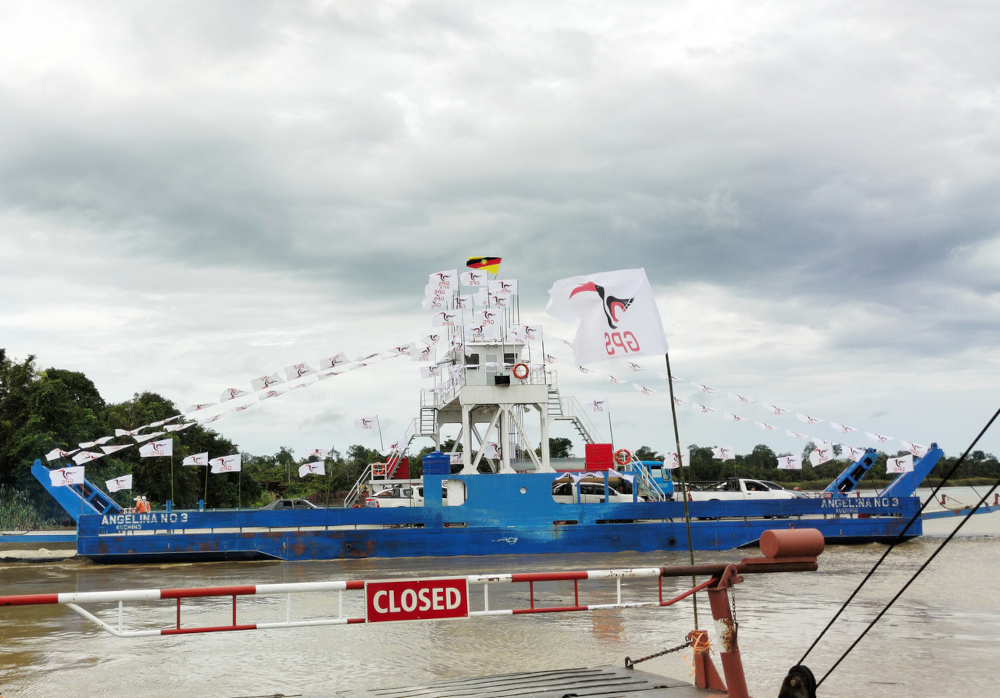 Party flags seen at the Marudi ferry jetty at Sungai Bakong, next to the Iban Sg Arang ethnic village, a major thoroughfare between the town of Marudi and Miri and Bintulu, Sarawak, December 2, 2021. u00e2u20acu201d Bernama pic
