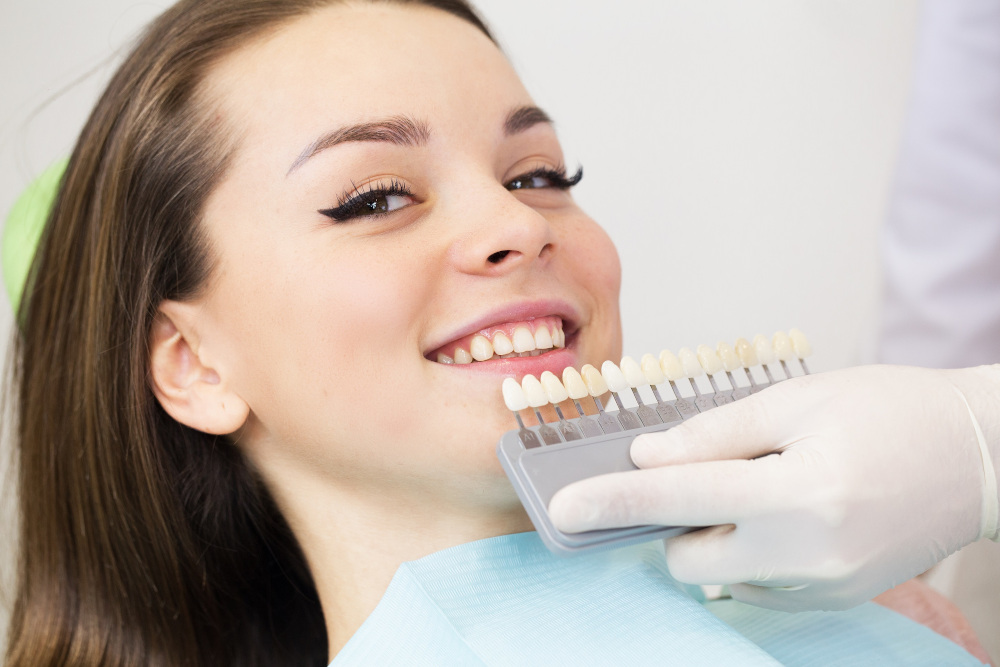 Dental u00e2u20acu02dcveneersu00e2u20acu2122 might have gone viral, but the practice is not without risk. u00e2u20acu201dMintybear/Shutterstock pic via ETX Studio