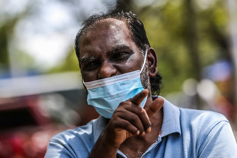 K. Muthuveeran speaks to Malay Mail in Taman Sri Muda in Shah Alam, Selangor December 21, 2021.