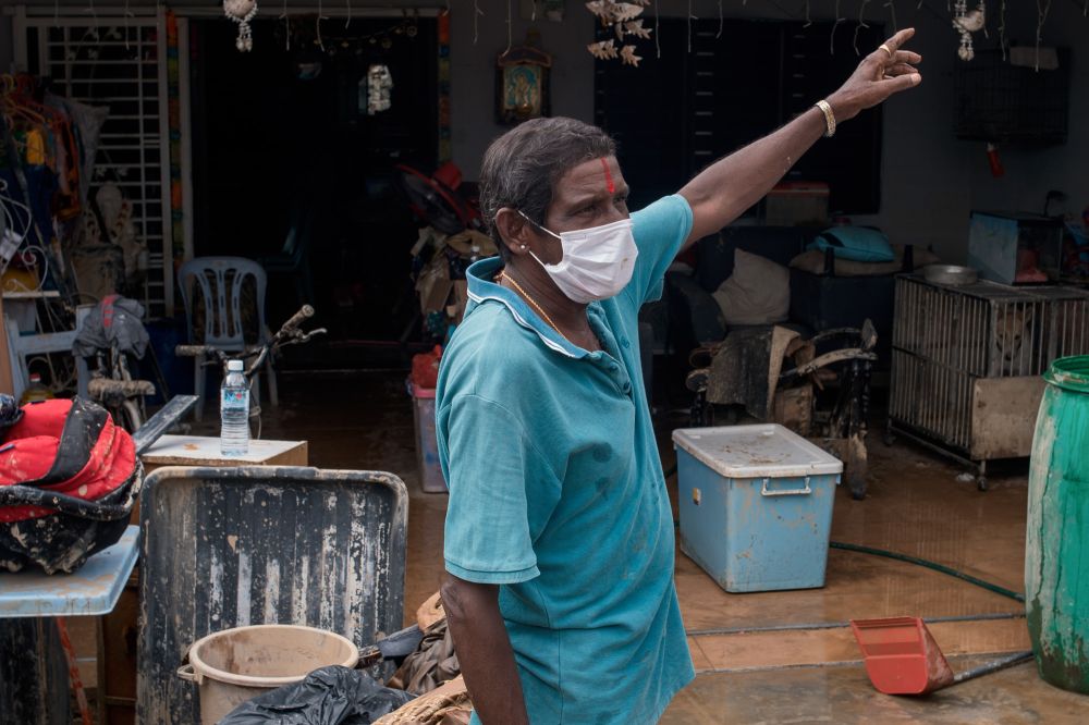 Murugiah Shanmugan speaks during an interview with Malay Mail at Taman Sri Nanding, Hulu Langat December 21, 2021. — Picture by Shafwan Zaidon