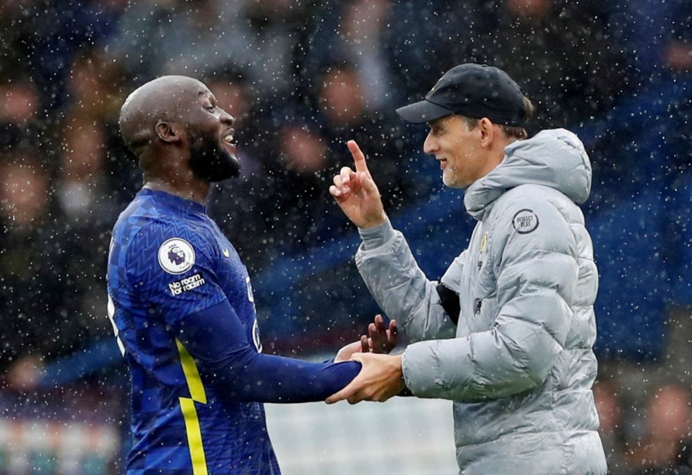 Chelsea manager Thomas Tuchel and Romelu Lukaku celebrate after the Premier League match Chelsea v Southampton at Stamford Bridge, London, October 2, 2021. u00e2u20acu201d Reuters pic