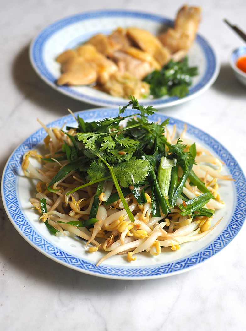 The surprise find were their crunchy, plump bean sprouts.