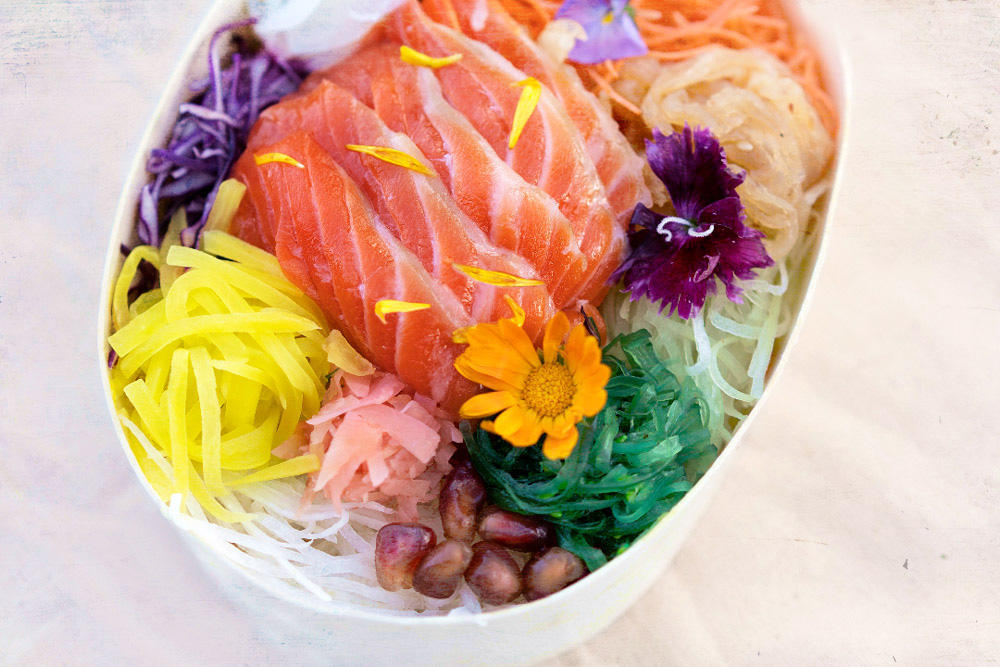 A romantic 'yee sang' for two... inside a bento box! — Picture courtesy of Hinode Bento