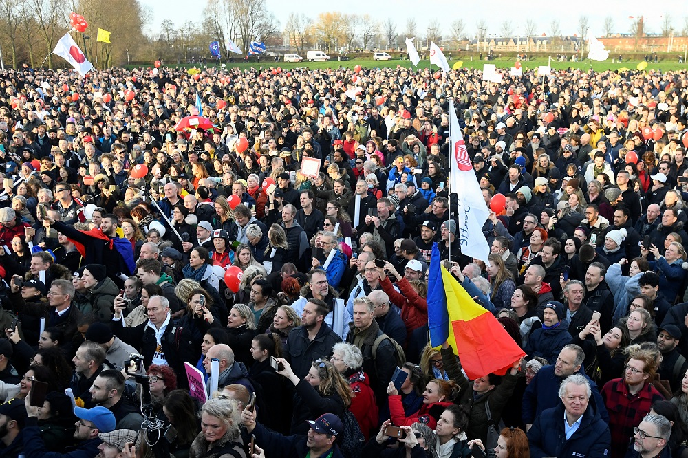 Opponents of restrictions imposed in the Netherlands to contain the spread of Covid-19 protest despite a ban by local authorities, in Amsterdam January 2, 2022. u00e2u20acu201d Reuters pic