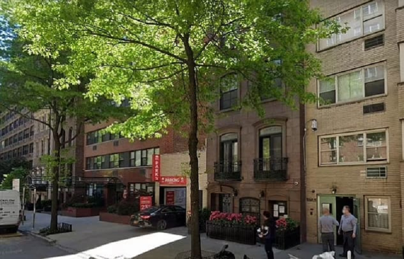 A New York property owner has filed a suit to evict his tenant who turned his property into a brothel. u00e2u20acu201d Screen Capture via Google streetmap