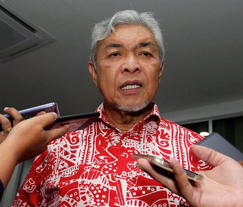 Datuk Seri Ahmad Zahid Hamidi speaking to reporters at a press conference at  Dewan Perdana Bangunan UMNO Sungai Sumun, Feb 2, 2022. u00e2u20acu201d Bernama pic