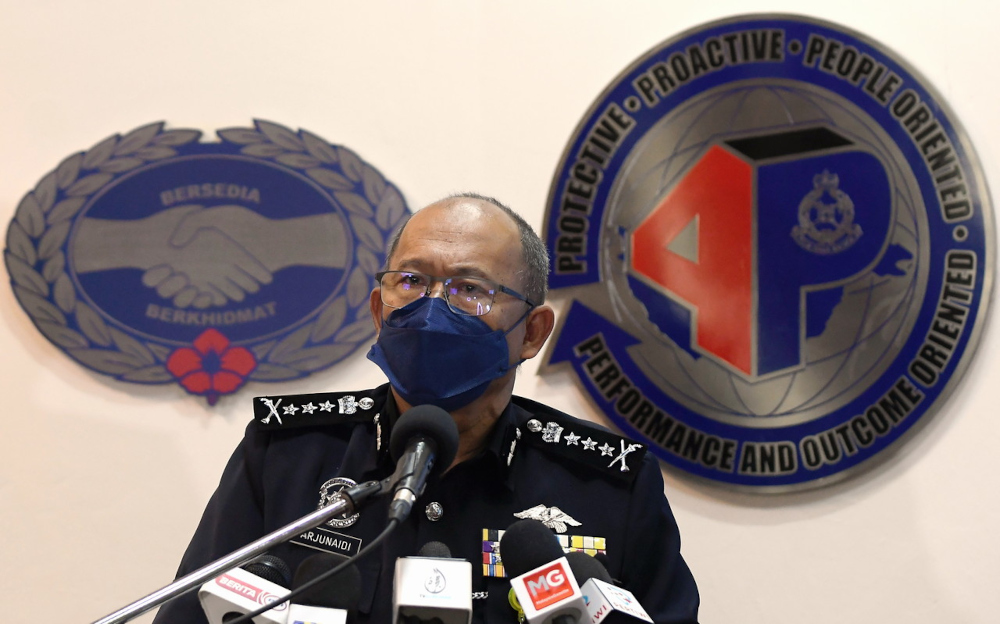 Selangor police chief Datuk Arjunaidi Mohamed speaks at a press conference at the Selangor contingent police headquarters in Shah Alam, January 17, 2022. u00e2u20acu201d Bernama pic 