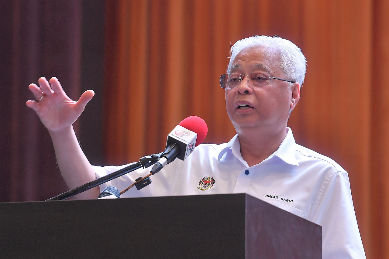 Prime Minister Datuk Seri Ismail Sabri Yaakob speaking at the Bera District essential goods purchase assistance handing over ceremony in Bera, January 29, 2022. u00e2u20acu201d Bernama pic