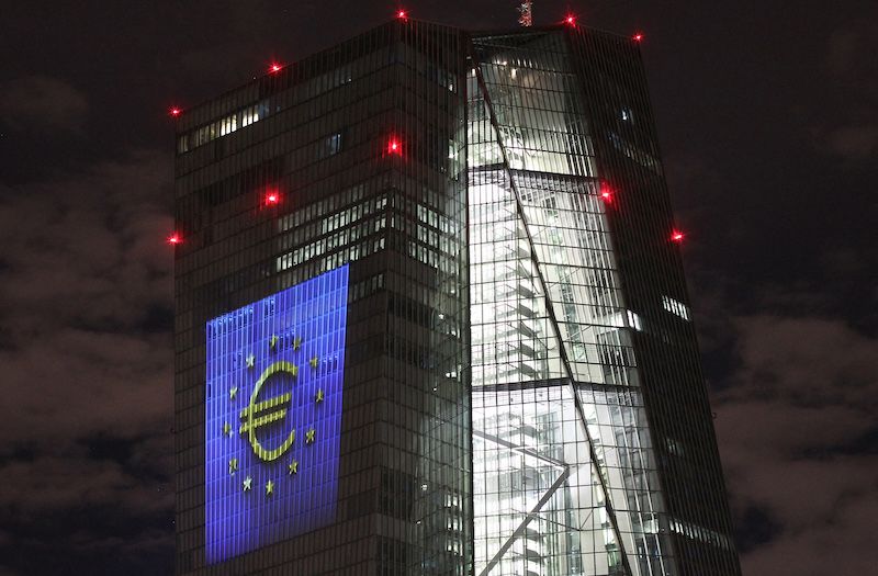 The tower of the European Central Bank in Frankfurt. u00e2u20acu201d ETX Studio pic
