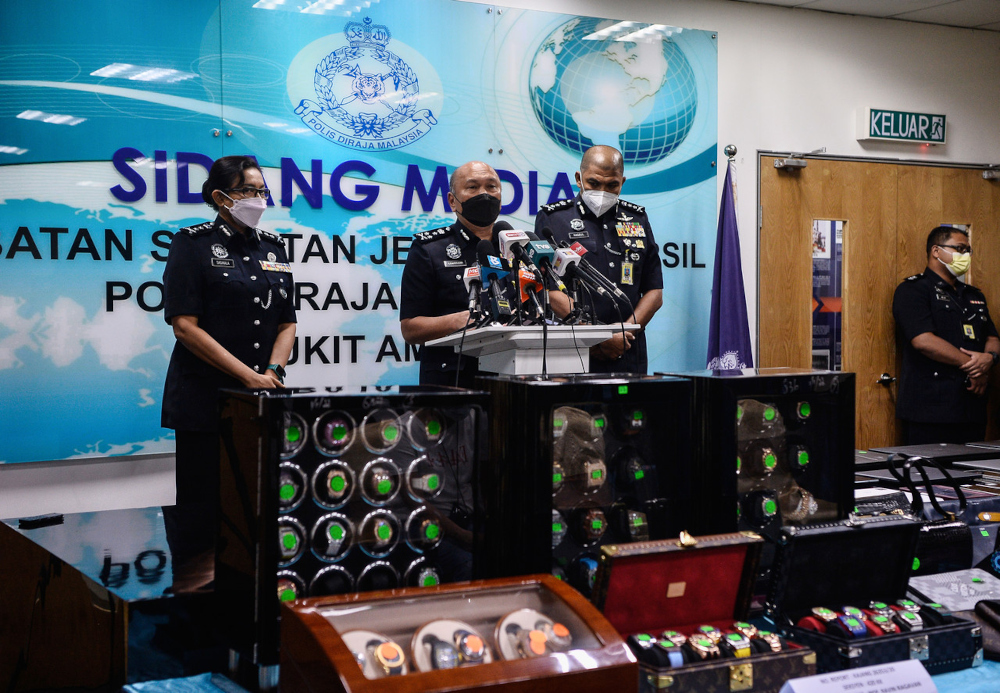 Bukit Aman Commercial Crime Investigation Department director Datuk Mohd Kamarudin Md Din speaks at a press conference at Menara KPJ in Kuala Lumpur, January 5, 2022. u00e2u20acu201d Bernama picn