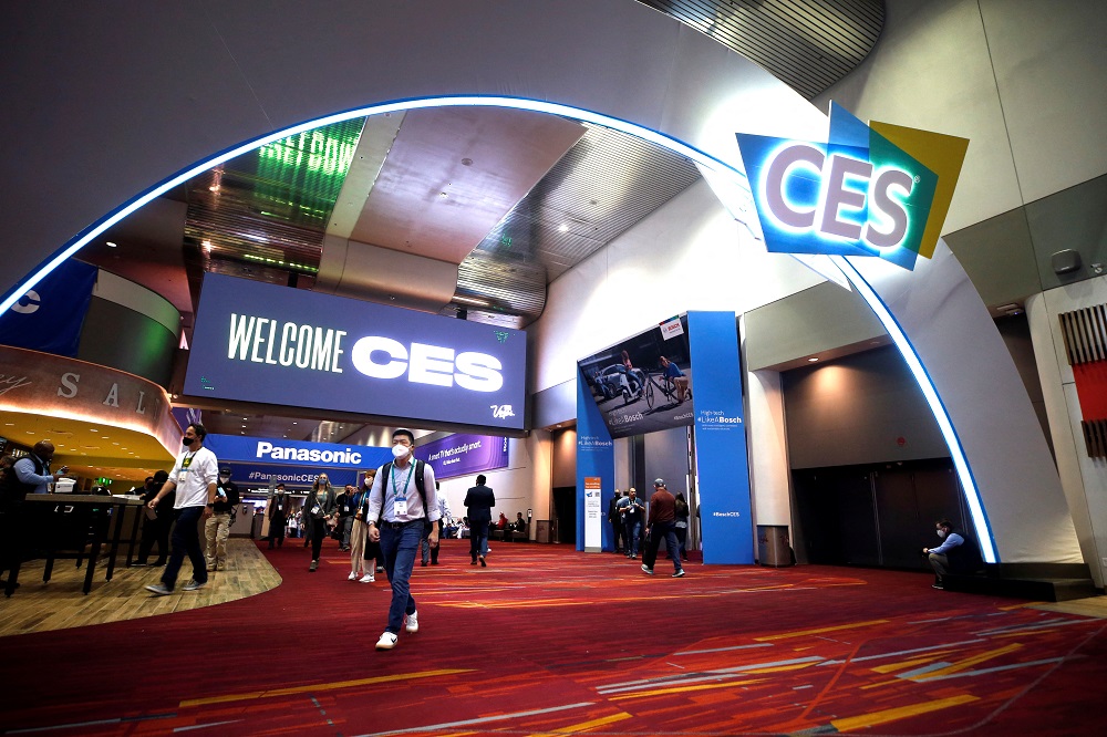 A sign in the Las Vegas Convention Centre lobby welcomes attendees to CES 2022 in Las Vegas, Nevada January 6, 2022. u00e2u20acu2022 Reuters pic