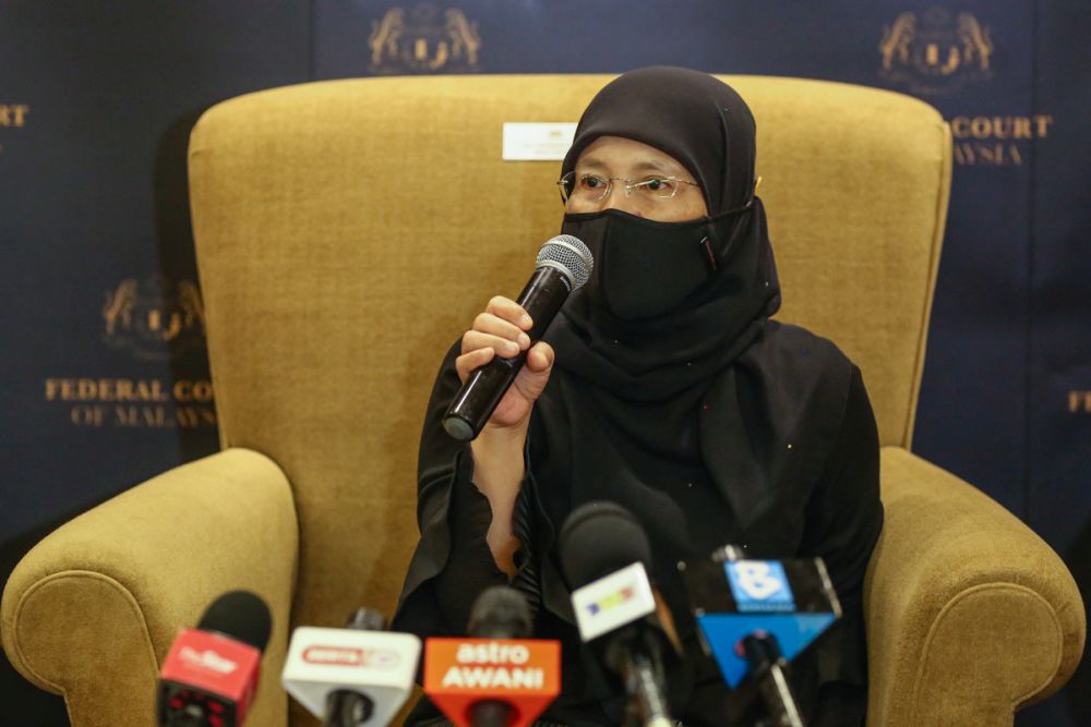 Chief Justice Tun Tengku Maimun Tuan Mat speaks during a press conference during the Opening of the Legal Year 2022 at the Palace of Justice in Putrajaya January 14, 2022. u00e2u20acu201d Picture by Yusof Mat Isa