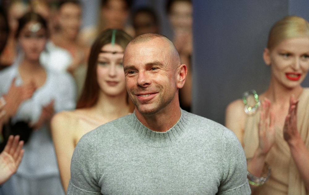 Homages to Thierry Mugler poured in on the social networks following his death. — AFP pic