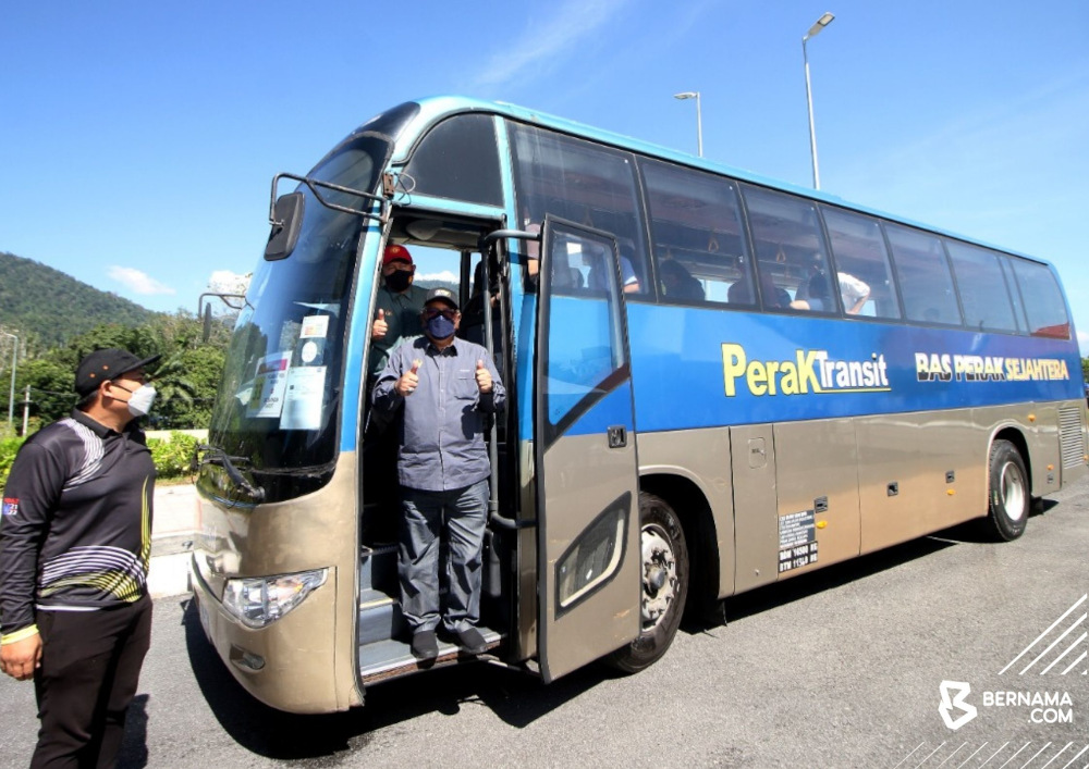Perak Infrastructure, Energy, Water and Public Transport Committee chairman Datuk Mohd Zolkafly Harun said the state government has allocated RM2.1 million for the implementation of the Perak Sejahtera Bus Programme 2022. u00e2u20acu201d Picture via Twitter/Bernama