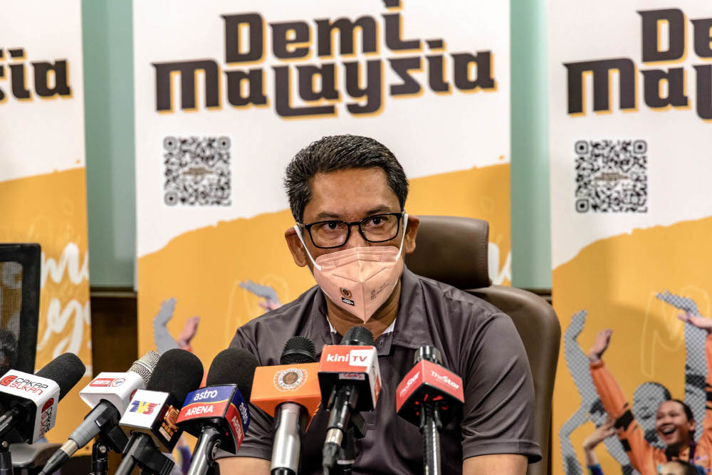 Youth and Sports Minister Datuk Seri Ahmad Faizal Azumu speaks during a press conference at the National Sports Council, Bukit Jalil in Kuala Lumpur January 26, 2022. u00e2u20acu201d Picture by Firdaus Latif