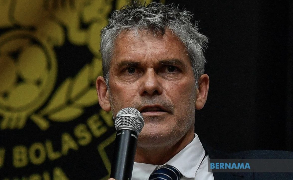 The 54-year-old Australian said competitive matches for young players were something crucial in the development of football that was lacking in the region. u00e2u20acu201d Picture from Twitter/Bernama 
