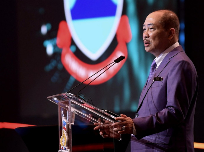 Sabah Chief Minister Datuk Hajiji Noor delivers his New Year message in a gathering of the civil service in Kota Kinabalu, January 25, 2022. u00e2u20acu201d Bernama pic 