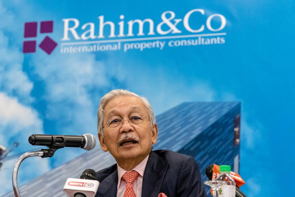 Rahim&Co; executive chairman Tan Sri Datuk Abdul Rahim Abdul Rahman speaks during a media briefing in Kuala Lumpur January 27, 2022. u00e2u20acu201d Picture by Firdaus Latifn