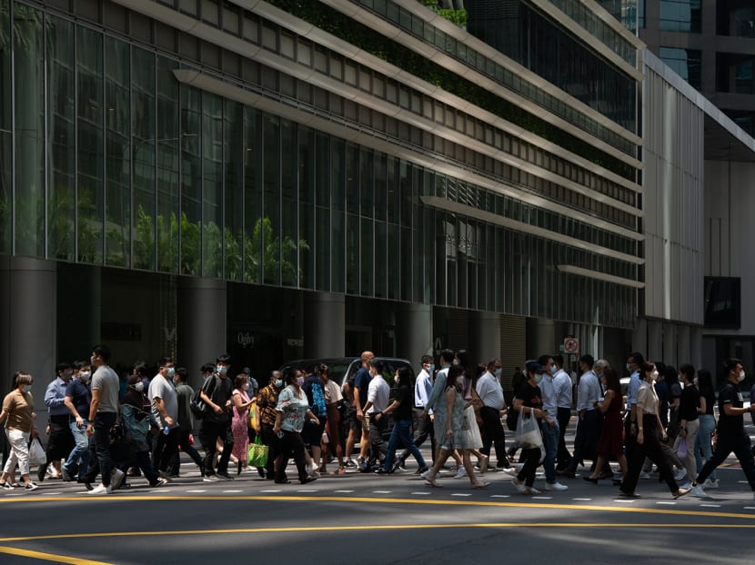 The overall unemployment rate fell from November to December by 0.1 percentage point to 2.4 per cent, the Ministry of Manpower said. u00e2u20acu2022 TODAY pic