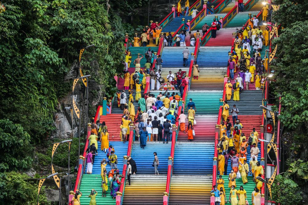 Hindu devotees throng Batu Caves during Thaipusam January 18, 2022. u00e2u20acu201d Picture by Hari Anggara