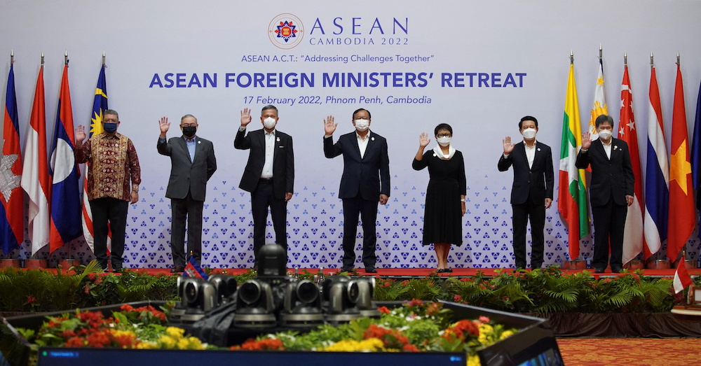 Ministers pose for a group photo at the Asean Foreign Ministers' Meeting in Phnom Penh, Cambodia February 17, 2022. u00e2u20acu201d Reuters pic