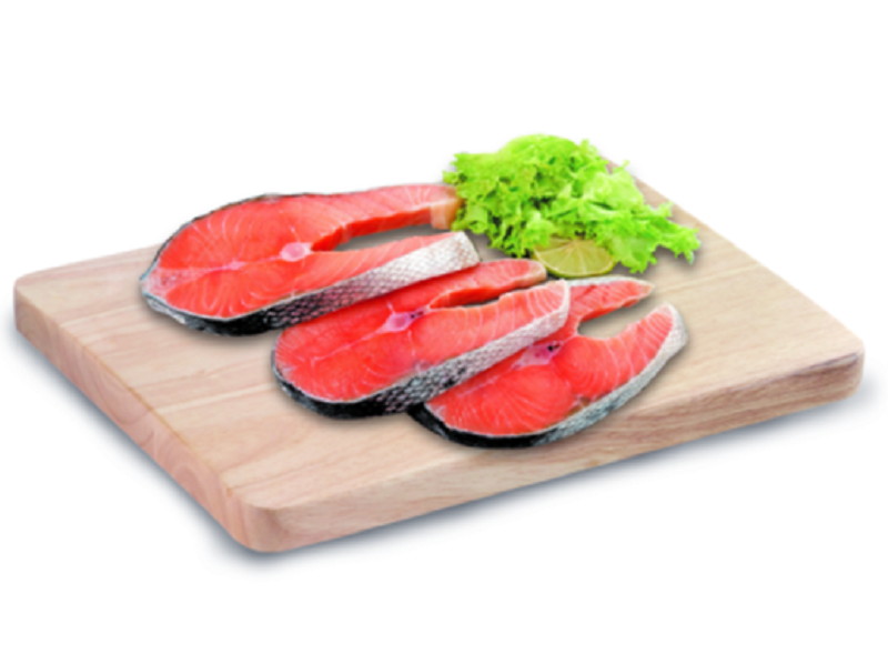 100 gramme Salmon Slice is now RM3.30 compared to its net price of RM3.50 — Picture courtesy of Giant