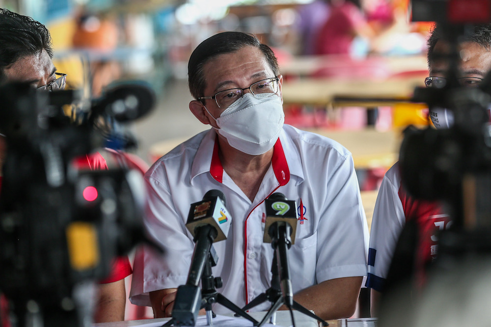 DAP Secretary General, Lim Guan Eng speaks to reporters at the Taman Pelangi hawker centre, Johor February 27, 2022. u00e2u20acu201d Picture by Hari Anggara