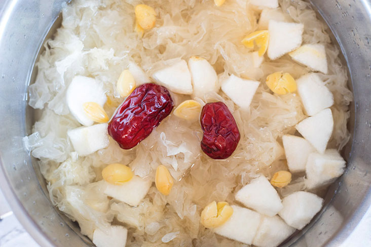 Slow simmering is perfect for cooking a big pot of 'tong sui.'
