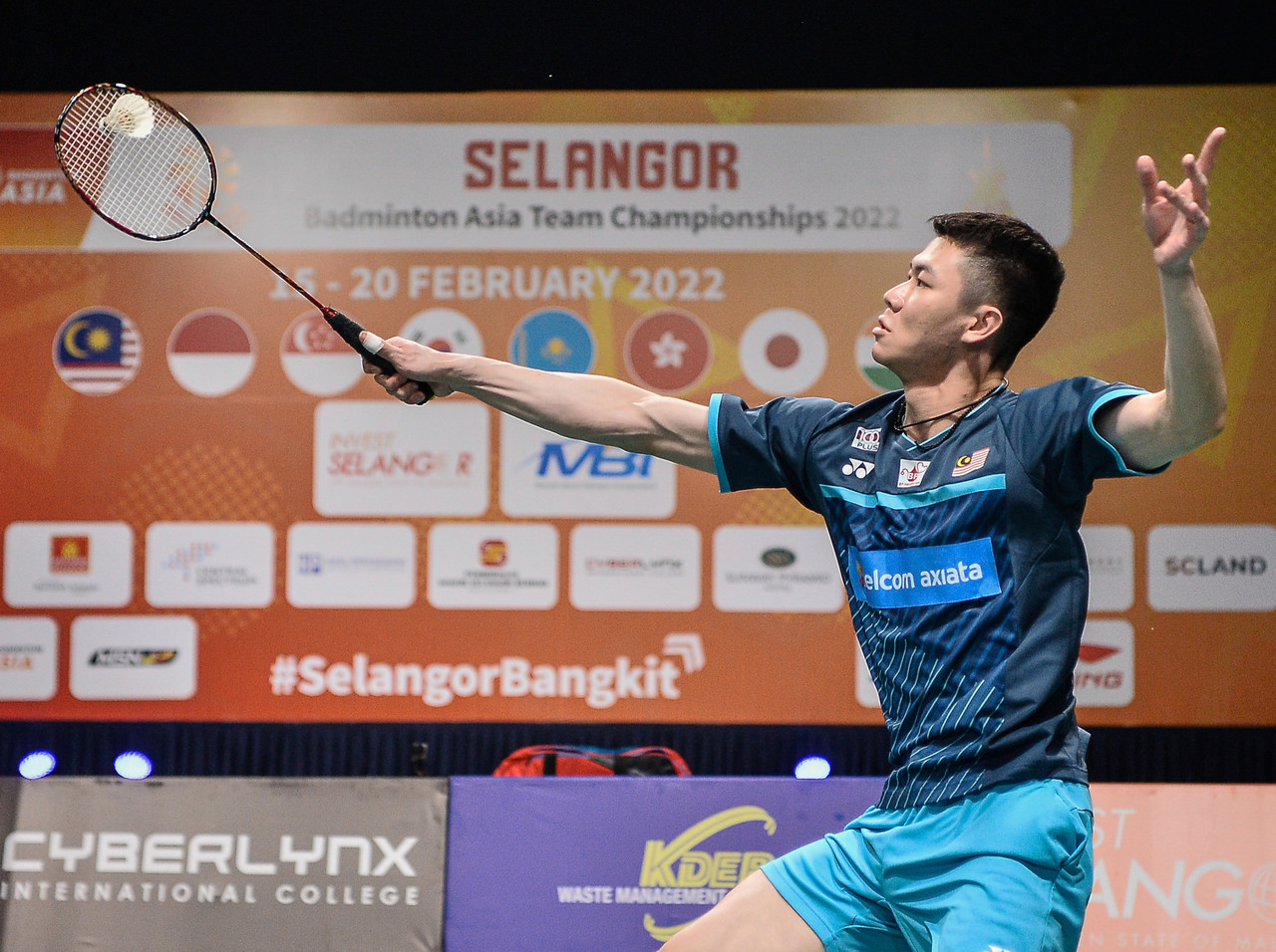 Lee Zii Jia in a match with Jeon Hyeok Jin of South Korea in the Badminton Asia Team Championships (BATC) 2022 held at the Setia City Convention Center in Shah Alam, February 19, 2022. u00e2u20acu201d Bernama pic