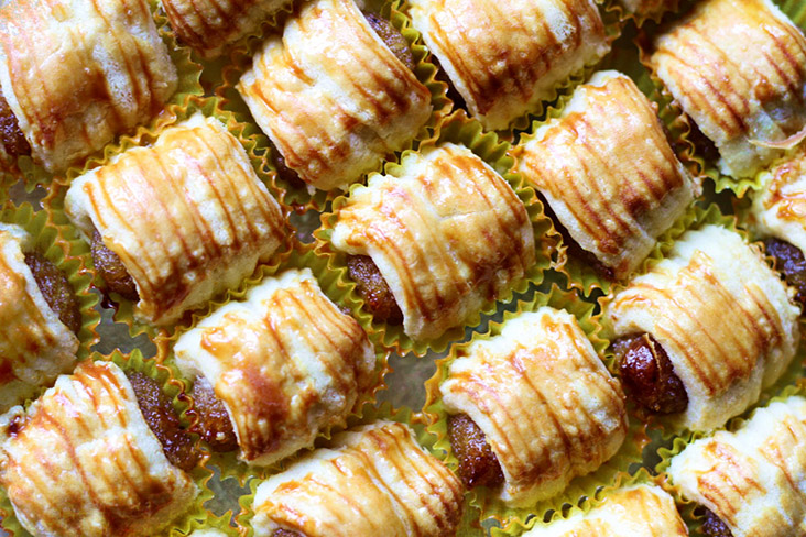 Pineapple (or 'ong lai' in Hokkien) tarts to welcome prosperity and good fortune in the new year.