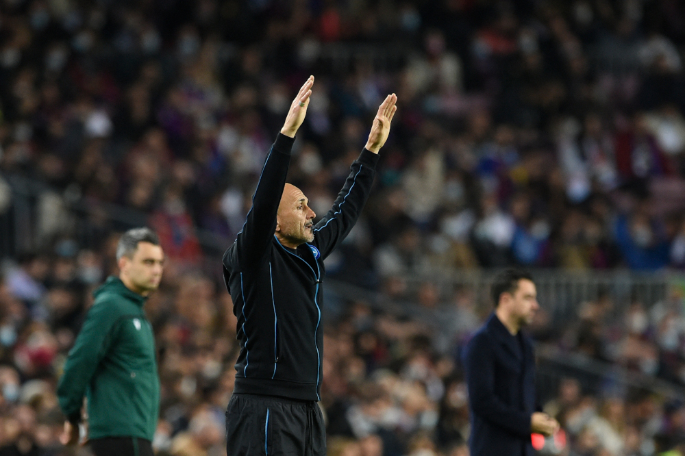 Napoli coach Luciano Spalletti gestures during the Europa League football match between FC Barcelona and SSC Napoli at the Camp Nou stadium in Barcelona, February 17, 2022. u00e2u20acu201d AFP picnn