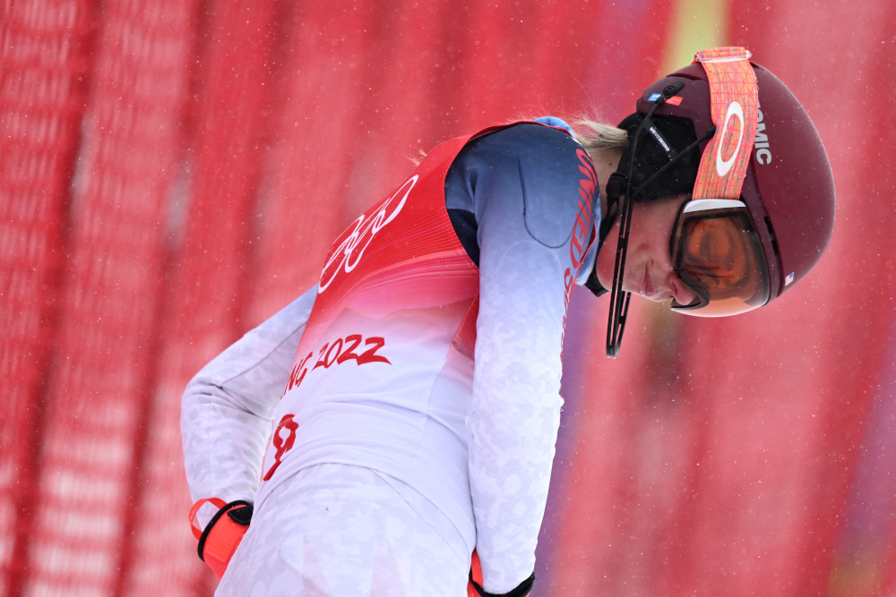 USAu00e2u20acu2122s Mikaela Shiffrin reacts as she did not finish the womenu00e2u20acu2122s alpine combined slalom event during the Beijing 2022 Winter Olympic Games at the Yanqing National Alpine Skiing Centre in Yanqing, February 17, 2022. u00e2u20acu201d AFP picnn