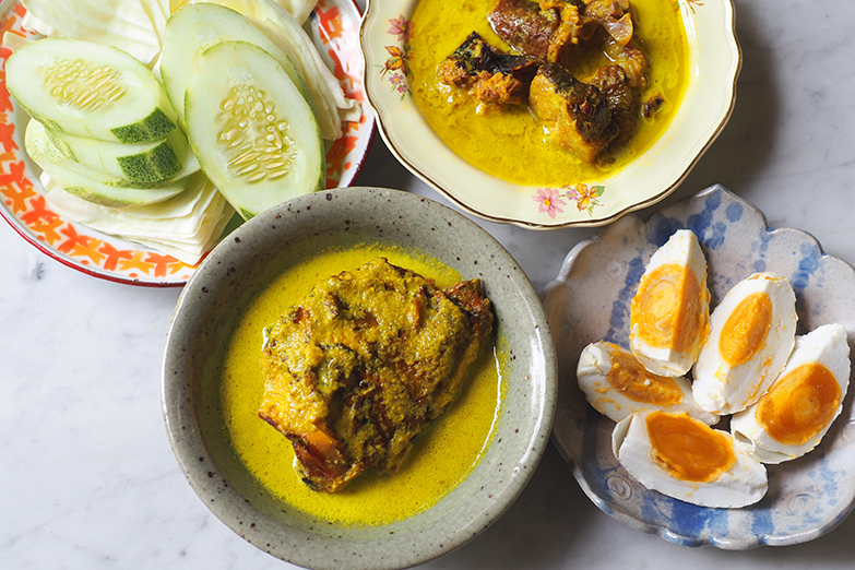 The chicken is grilled well till it's juicy but avoid the duck as the portion is quite small and the meat is not tender