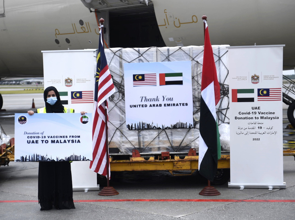 Head of Economic, Political and Media Affairs, Embassy of the UAE in Kuala Lumpur Nouf Ibrahim Ali Rashed AlKuwaiti during the handover of 500,000 doses of vaccines at KLIA, February 24, 2022. u00e2u20acu201d Bernama pic 