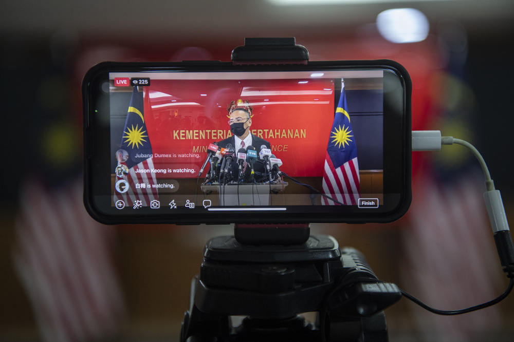 Senior Defense Minister Datuk Seri Hishammuddin Hussein during a special press conference in conjunction with the Covid-19 Quartet Ministerial Meeting at Wisma Pertahanan in Kuala Lumpur February 8, 2022. u00e2u20acu201d Bernama pic