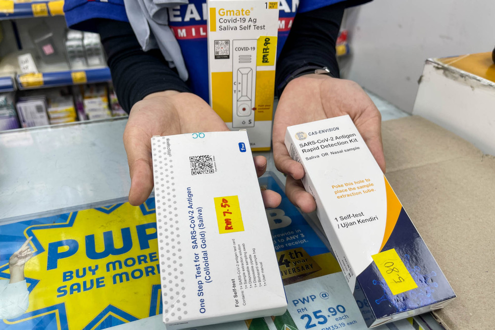 A variety of Covid-19 test kits sold at a pharmacy in Health Lane Family Pharmacy at Bandar Baru Selayang, February 22, 2022. u00e2u20acu2022 Picture by Hari Anggara