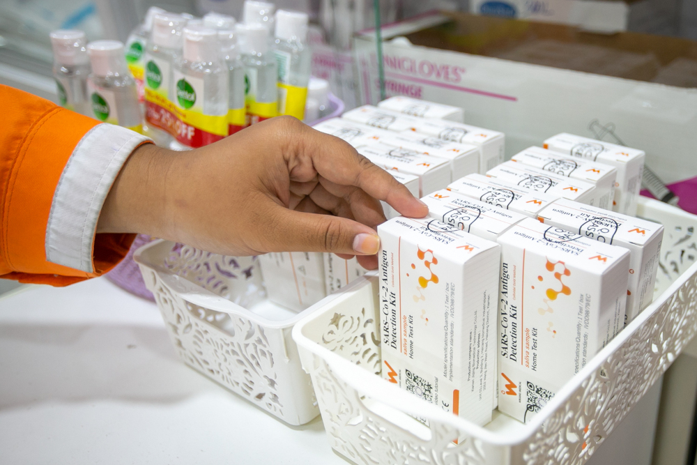 A variety of Covid-19 self-test kits on display at a pharmacy in Cheras, February 22 u00e2u20acu2022 Picture by Devan Manuel