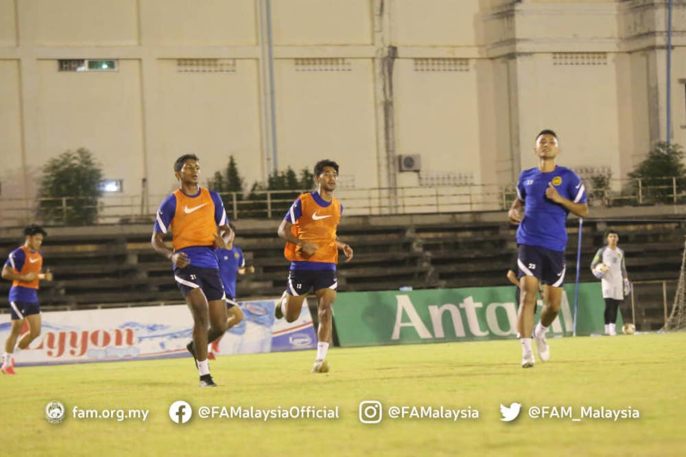 With their withdrawals, Malaysia and Laos are the only teams left in Group B and they will square off at the Prince Stadium on February 18 to decide the group champions, who will automatically advance to the semi-finals. u00e2u20acu201d Picture from Facebook/FAM 