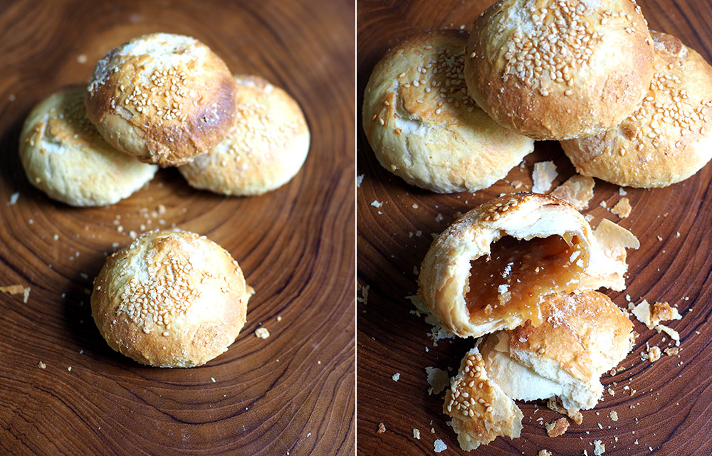 Grab these fragrant biscuits crowned with sesame seeds that are flaky and delicious (left). The gooey maltose filling for these biscuits have a more balanced sweetness that makes it addictive (right).