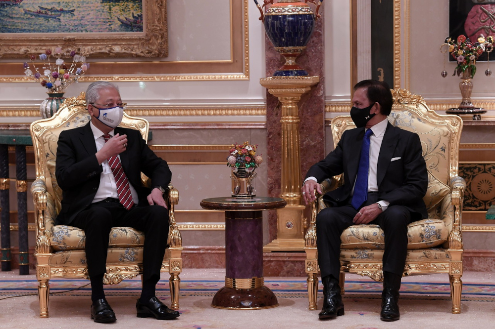 Prime Minister Datuk Seri Ismail Sabri Yaakob and the Sultan of Brunei Sultan Hassanal Bolkiah hold talks at Istana Nurul Iman in Brunei, February 15, 2022. u00e2u20acu201d Bernama pic 