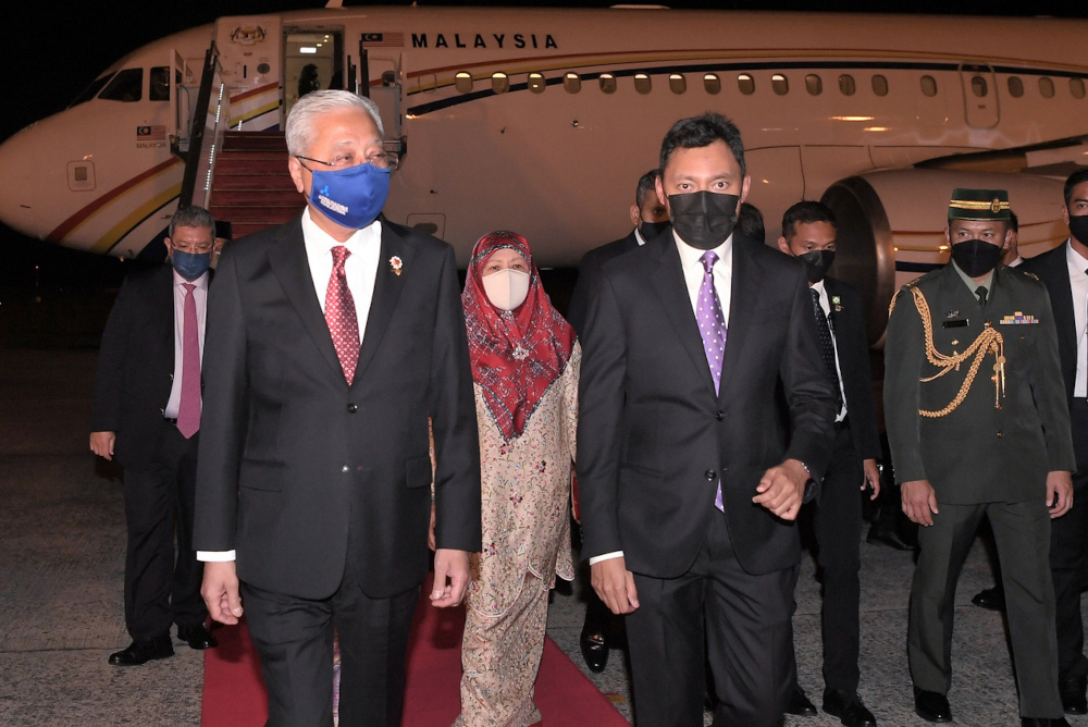 Prime Minister Datuk Seri Ismail Sabri Yaakob arrives for a two-day official visit to Brunei Darussalam, February 14, 2022. u00e2u20acu201d Bernama pic 