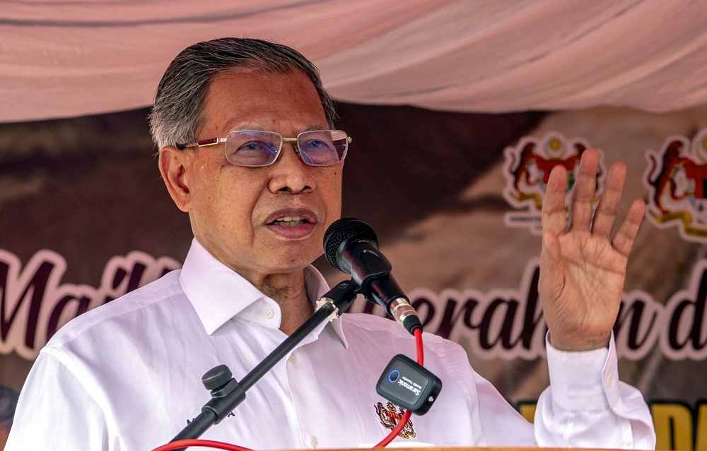 Datuk Seri Mustapa Mohamed, February 12, 2022. u00e2u20acu2022 Bernama pic